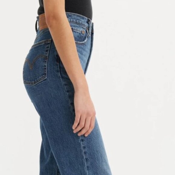 Levi's Jeans - Picture 8 of 14